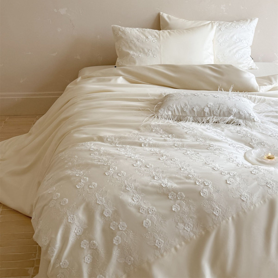 Embroidered Floral Cotton Sateen Duvet Cover Set with Feather-Trim Accent
