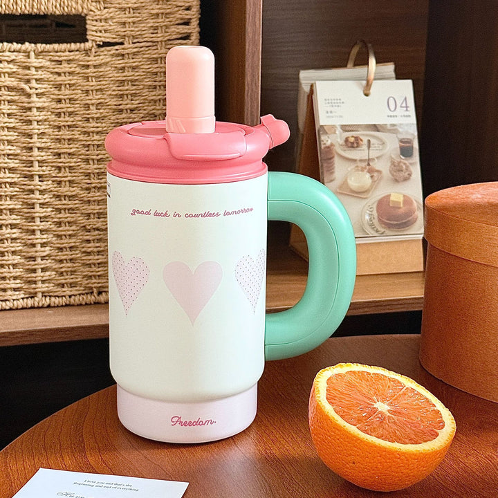 Women's drinking container with cheerful cat design Stornfield