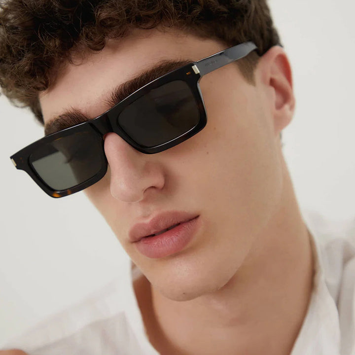 Women's square sunglasses with transparent lenses and stylish design Stornfield