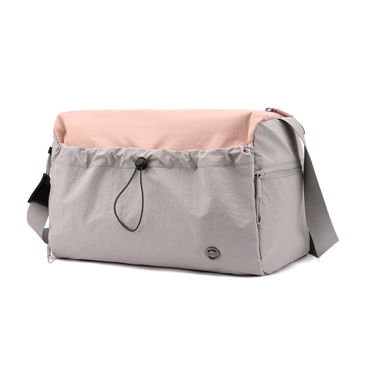 Practical Sports Bag With Expandable Storage Stornfield