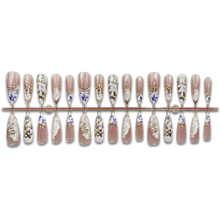 Elegant Floral Decorative Press-On Nails