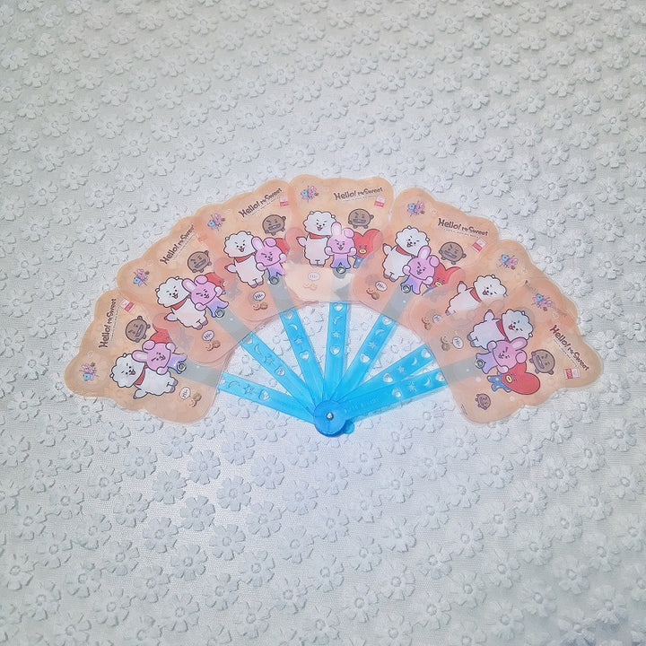 Ladies fan with colorful animal motifs Stornfield