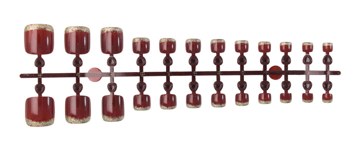 Artificial nail set with glamorous glitter accents Stornfield