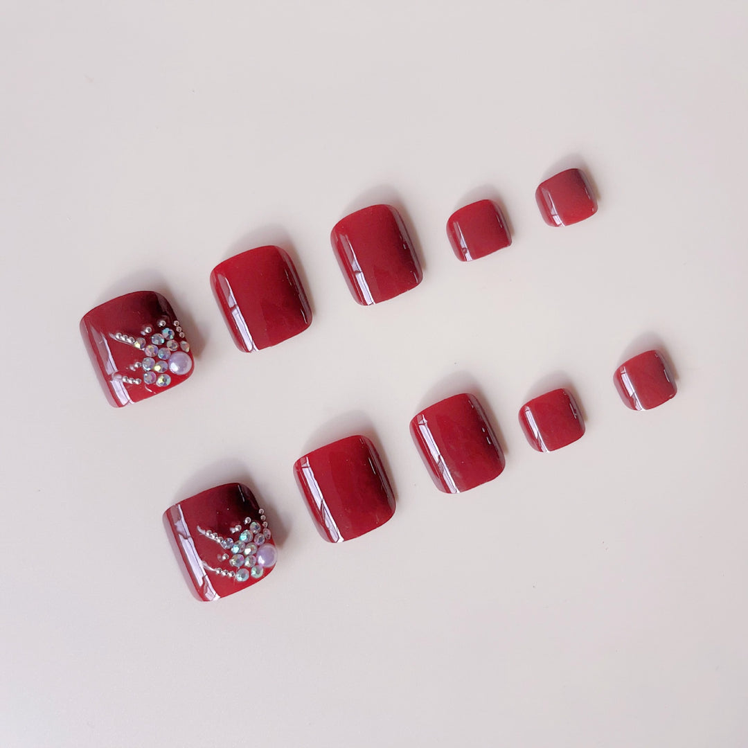 Nail set with glamorous pearl decorations Stornfield