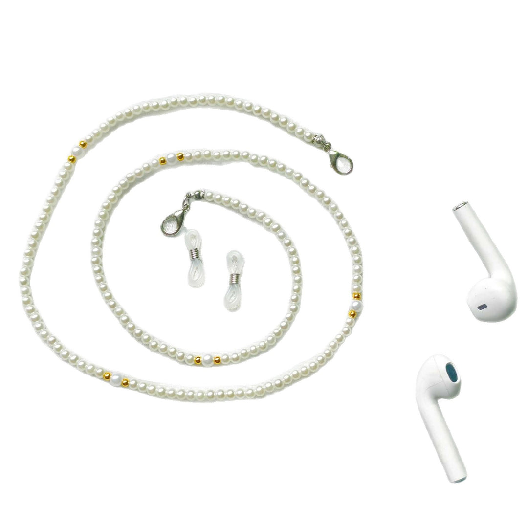 Fashionable pearl necklace with golden accent Stornfield