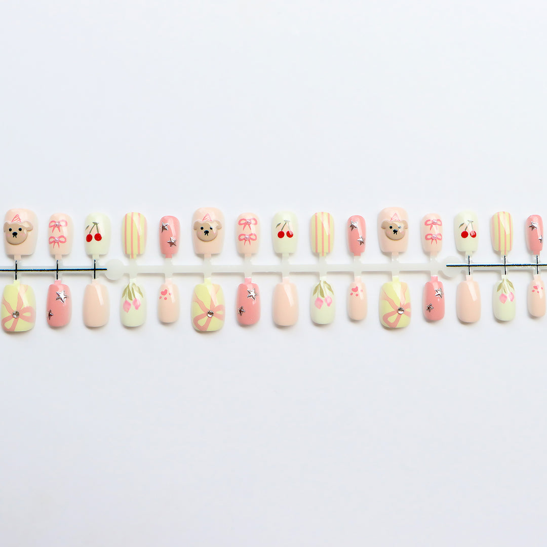 Cute Themed Press-On Nail Art Set Stornfield