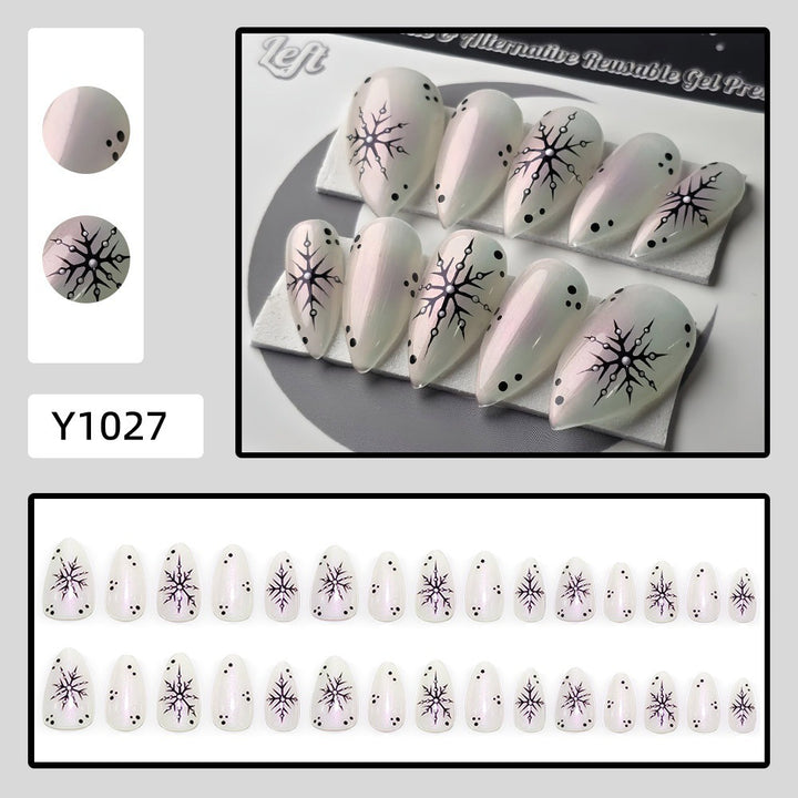 Artificial Nails in Modern Tribal Design Stornfield