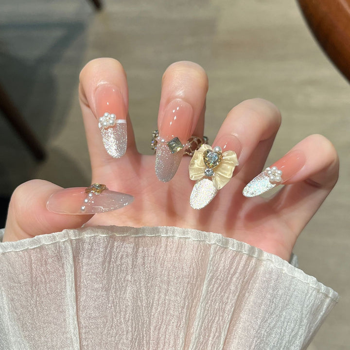 Glamorous Rhinestone-Embellished Nail Art Extensions Stornfield