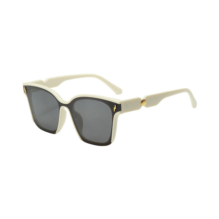 Women's Stylish Sunglasses with Stylish Frame Stornfield