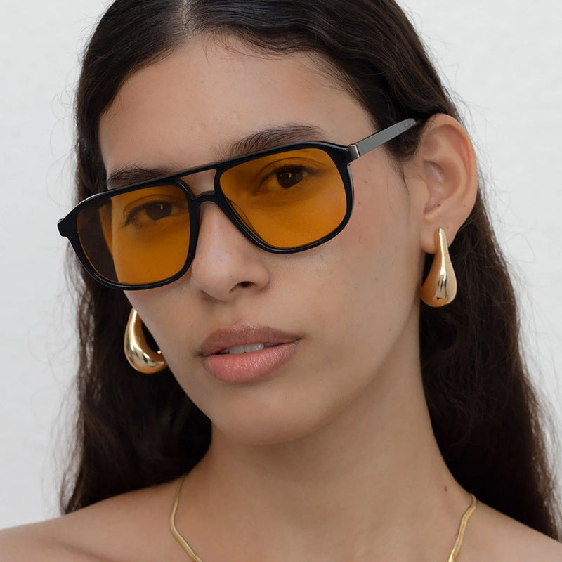 Women's fashionable sunglasses in elegant square design Stornfield