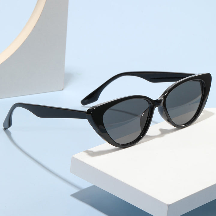 Ladies fashionable Cat-Eye sunglasses with UV protection and elegant frame Stornfield