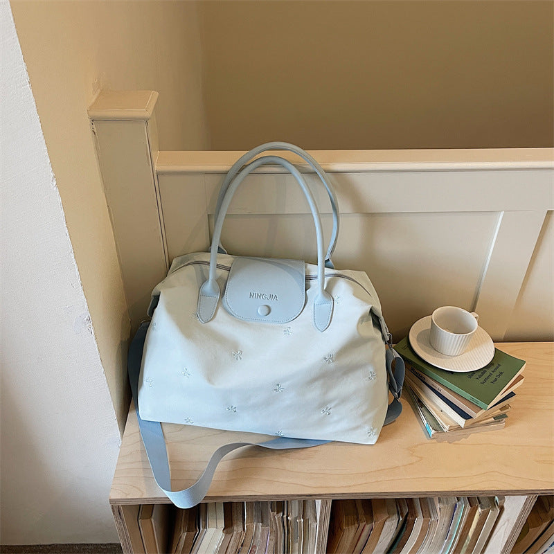 Premium Fashion Weekender