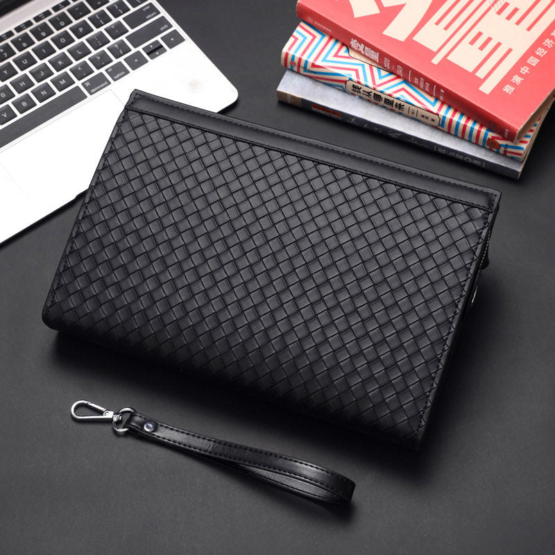 Elegant and Multifunctional Clutch Stornfield