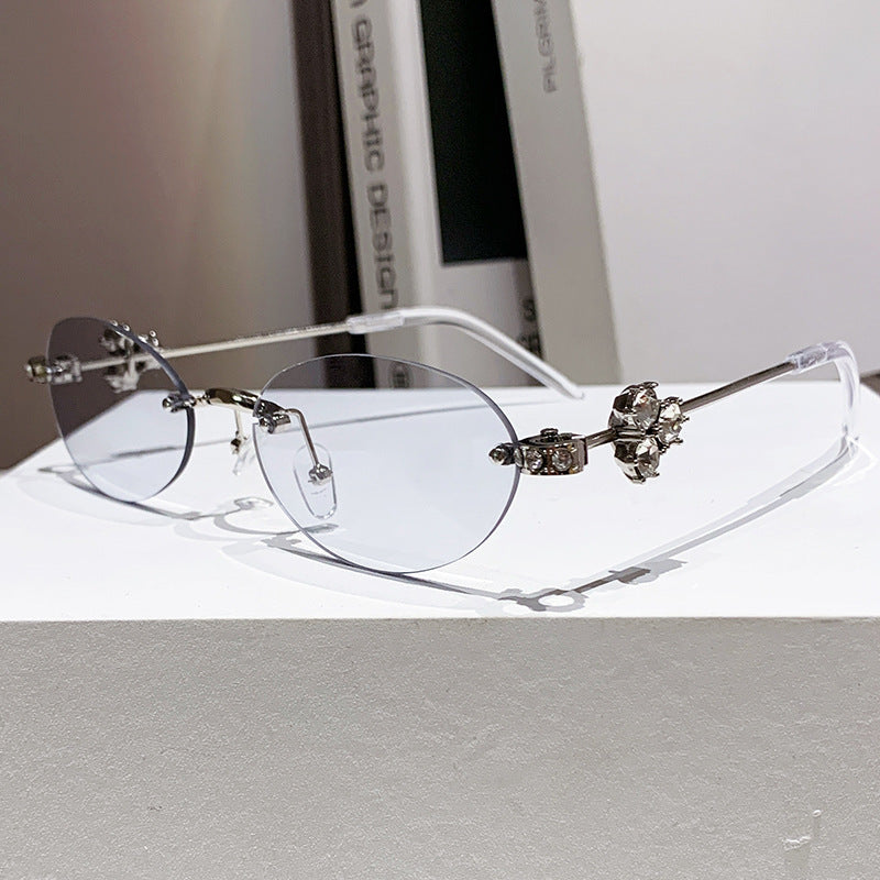 Ladies elegant sunglasses with geometric frame Stornfield