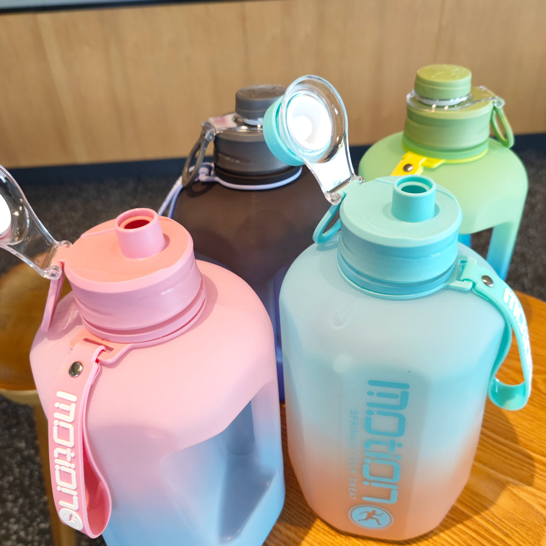 Women’s beverage container with large volume Stornfield