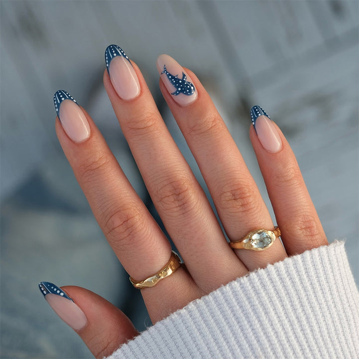 Artistic Press-On Nail Set with Decorative Whale Design Stornfield
