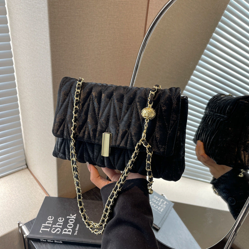 Quilted Chain-Strap Handbag Stornfield