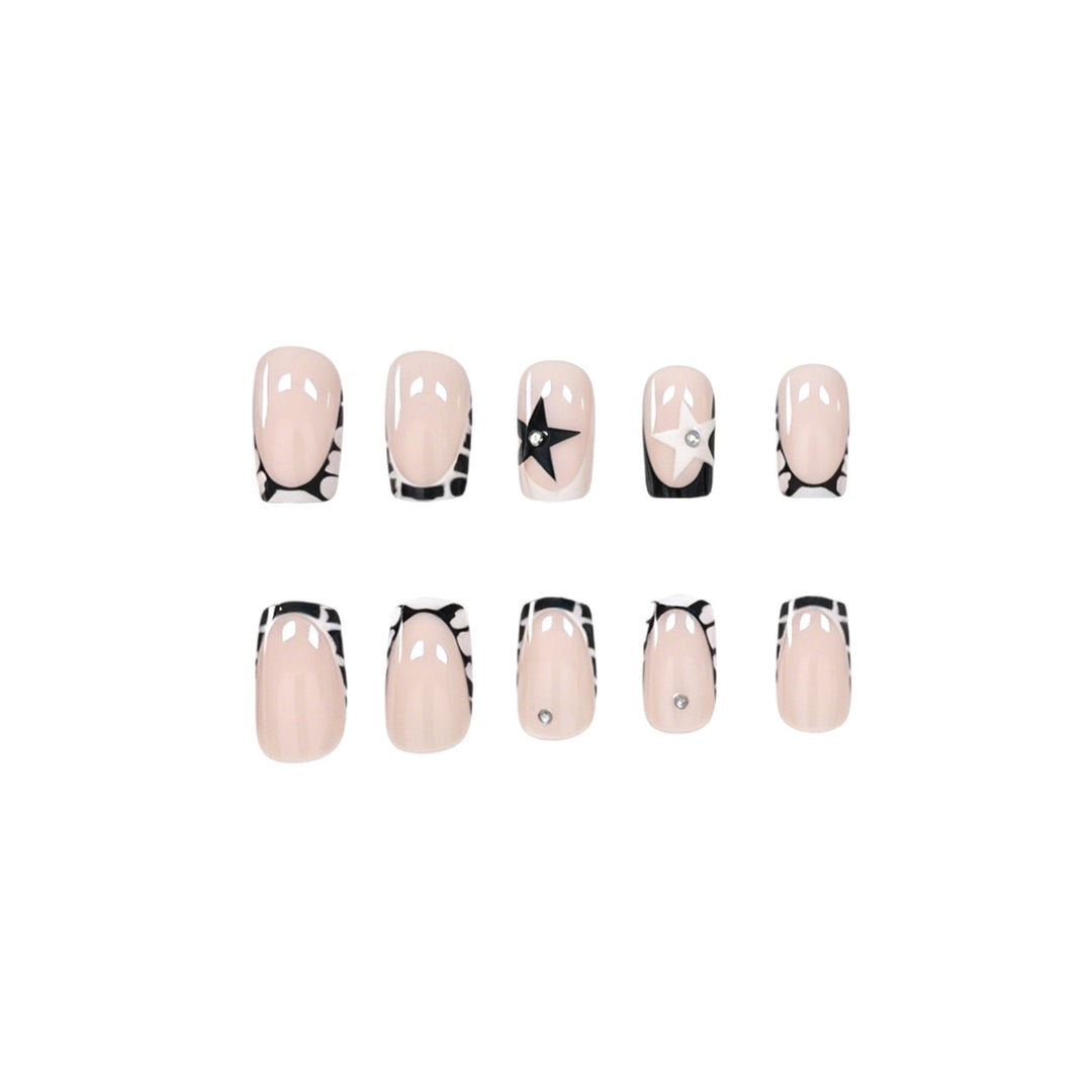 Elegant Artistic Gel Nail Extensions Stornfield