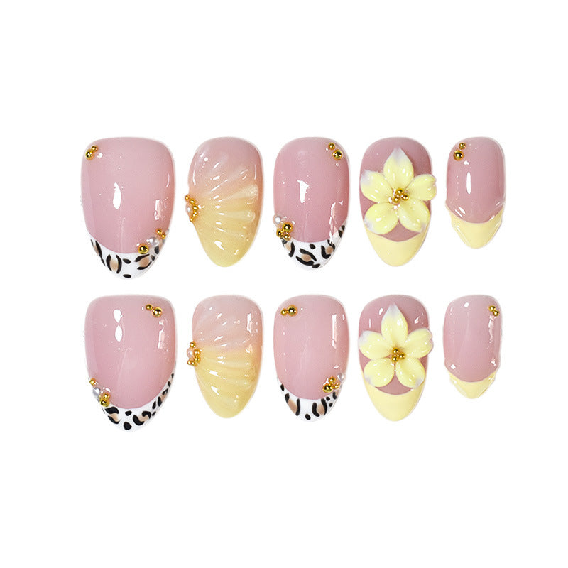 Decorative Press-On Nail Set Stornfield