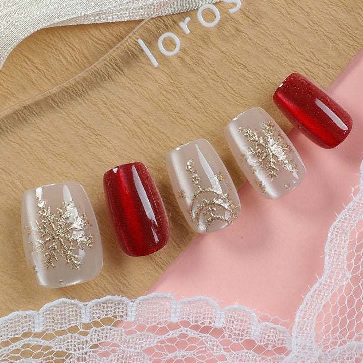 Festive Holiday-Themed Press-On Nail Art Kit