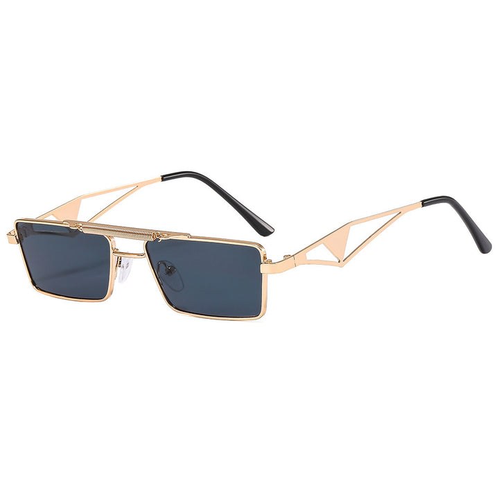 Fashionable sunglasses with square frame and mirrored lenses Stornfield