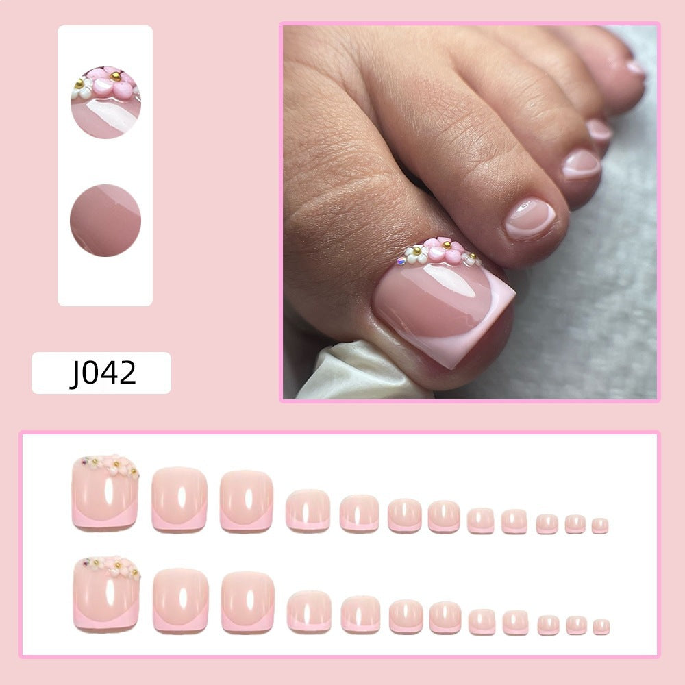 Nail Art Set with Floral Details Stornfield