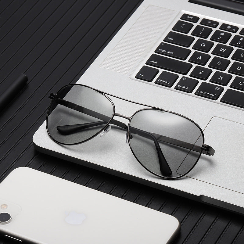 Modern Angular Frame Sunglasses Stornfield