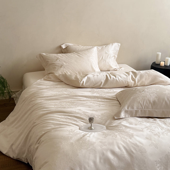 Fine Mako cotton bedding set with jacquard flower and butterfly relief