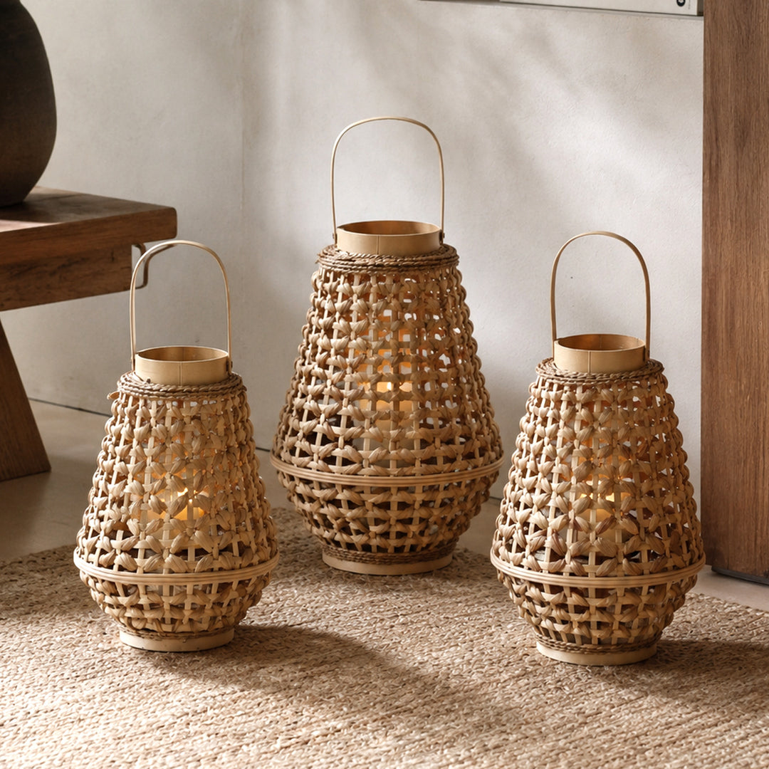 Elegant lantern made of braided rattan Stornfield