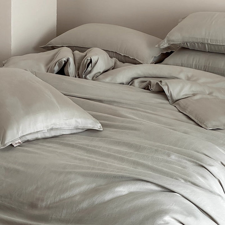 Silk-Feel Satin Duvet Cover and Pillowcase Bedding Set