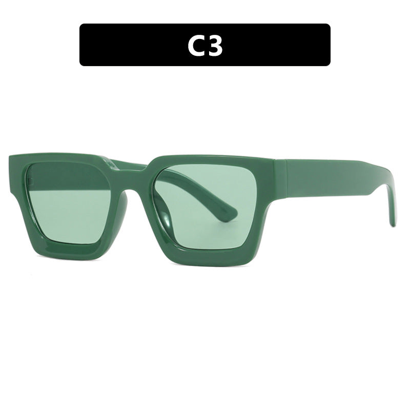Women's fashionable square reading glasses with transparent frame construction Stornfield