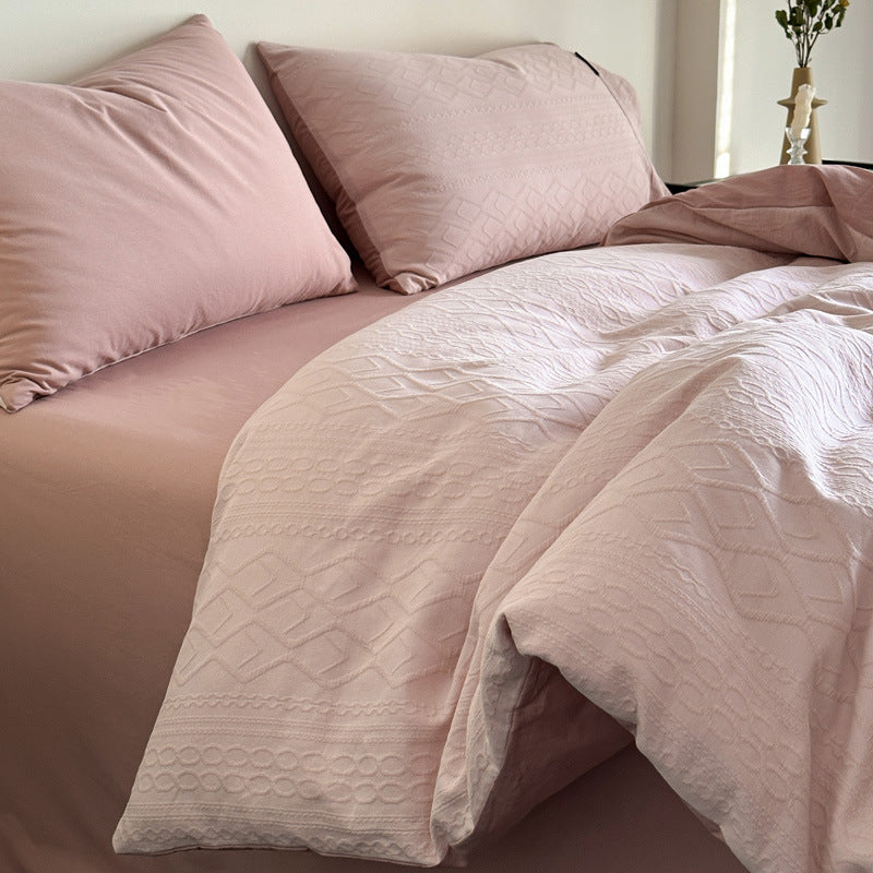 Reversible bedding set with fine cable pattern jacquard texture