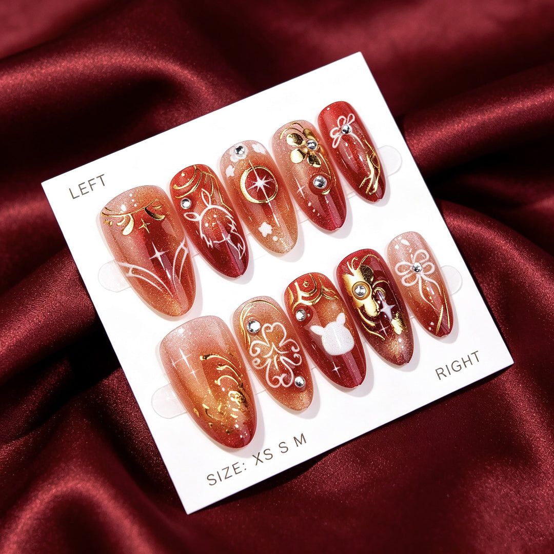 Artistic Press-On Nail Art Set with Floral and Metallic Emblems Stornfield