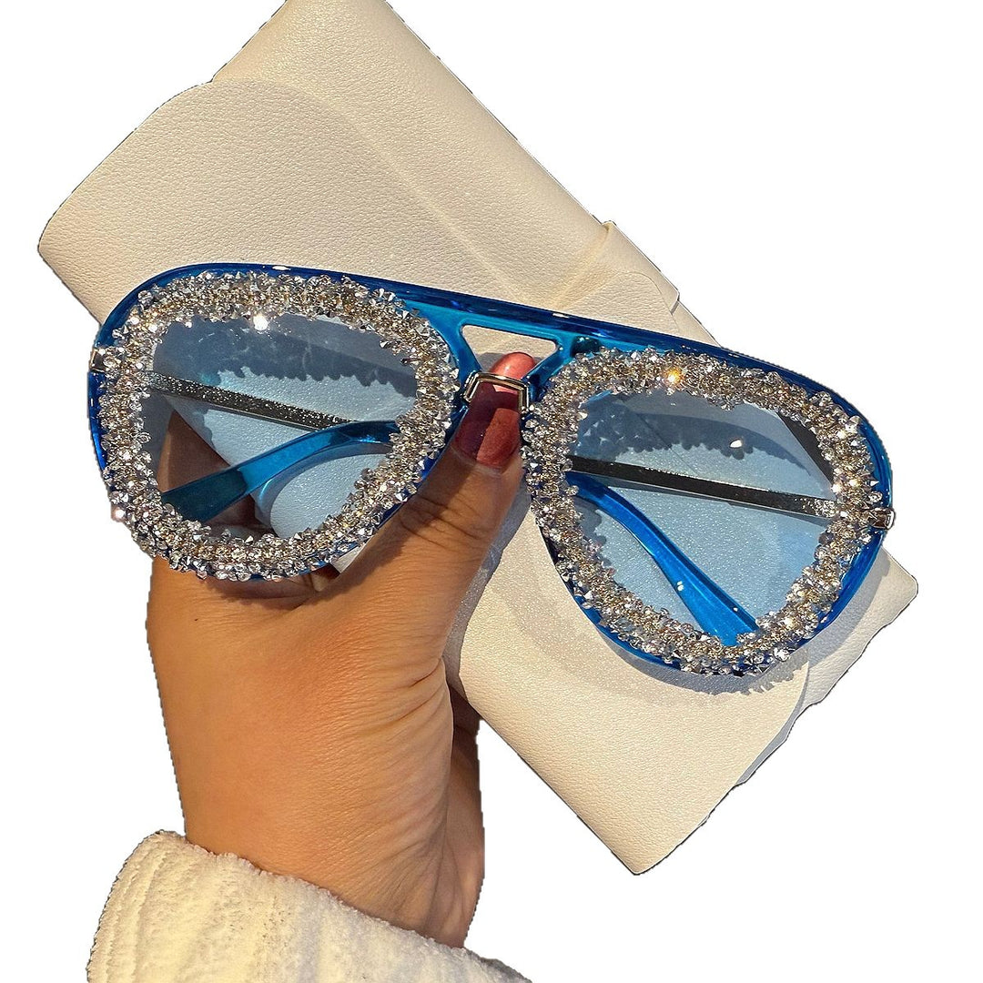 Women's extravagant heart-shaped sunglasses with sparkling rhinestone frame Stornfield