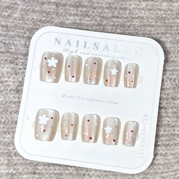 Floral Accent Press-On Nail Set