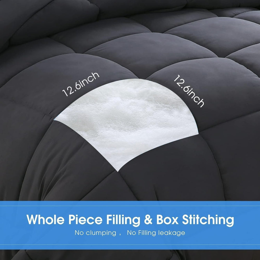 Luxurious Ultra-Soft Insulated Comforter Stornfield