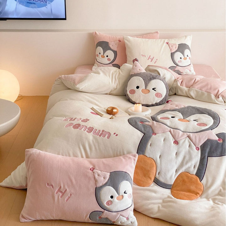 Cute Plush Appliqué Penguin Duvet Cover Set with Quilted Pillow Shams