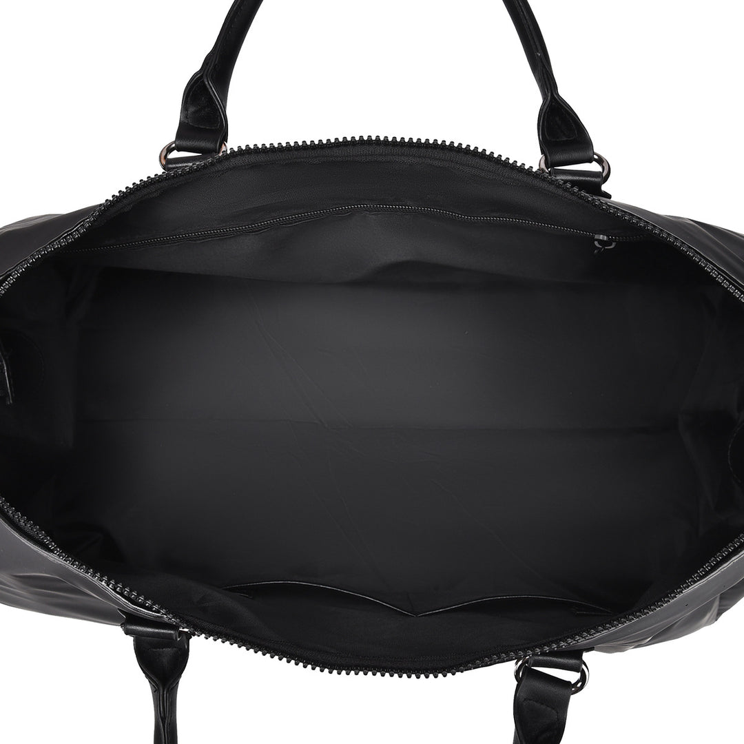 Premium Waterproof Travel Duffle Bag Stornfield