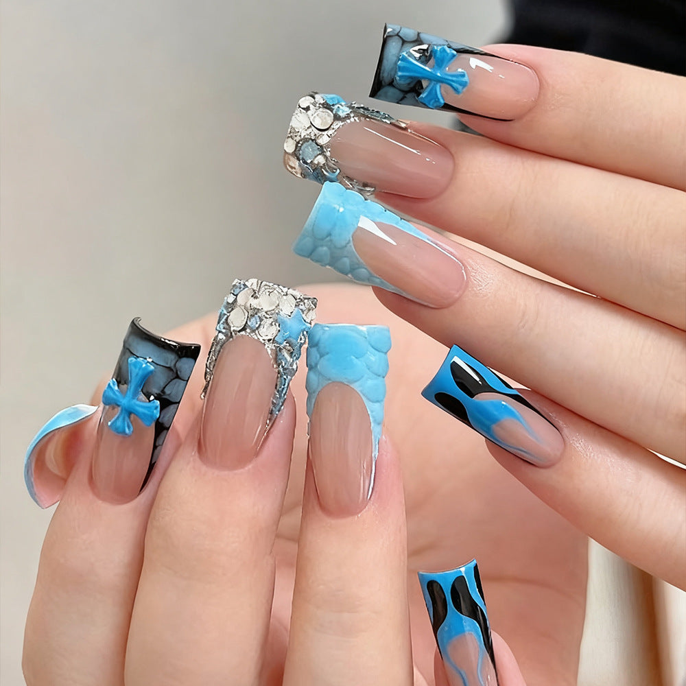 Artificial nails with floral 3D applications Stornfield