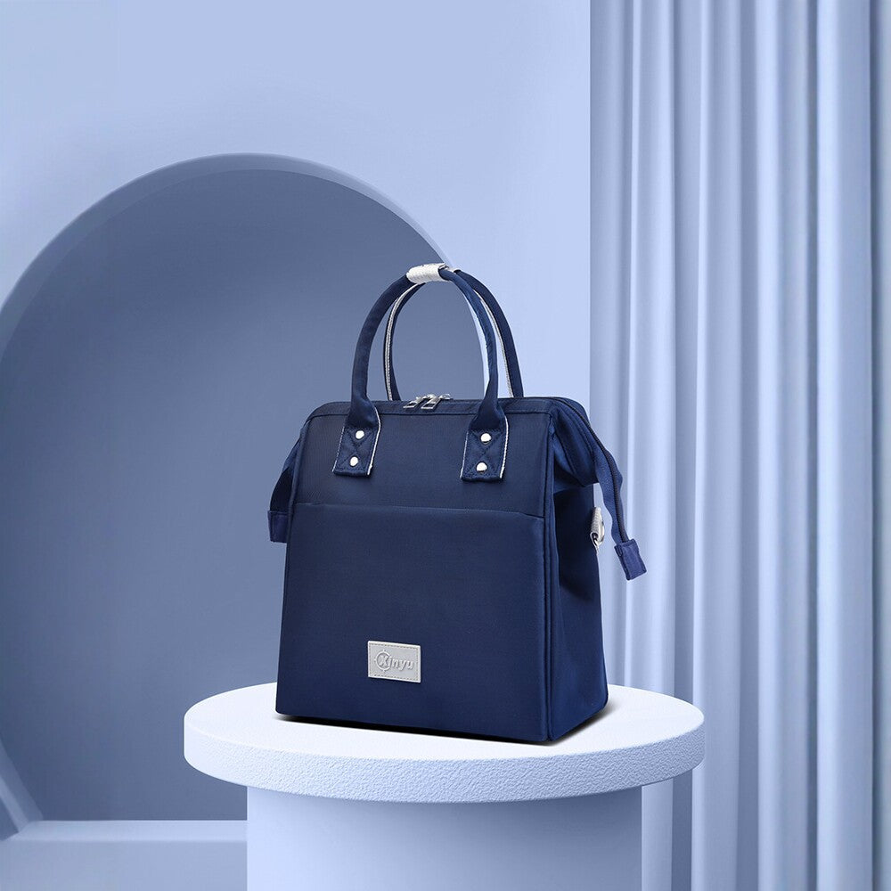Versatile Travel Tote Stornfield