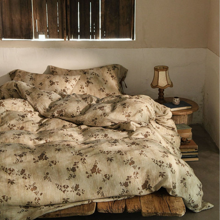 Natural cotton-linen duvet cover set with a crinkled linen look and floral tone-on-tone pattern