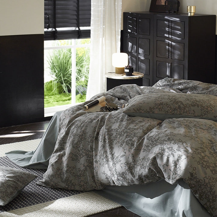 Damask Jacquard Silky-Feel Duvet Cover and Pillow Sham Set