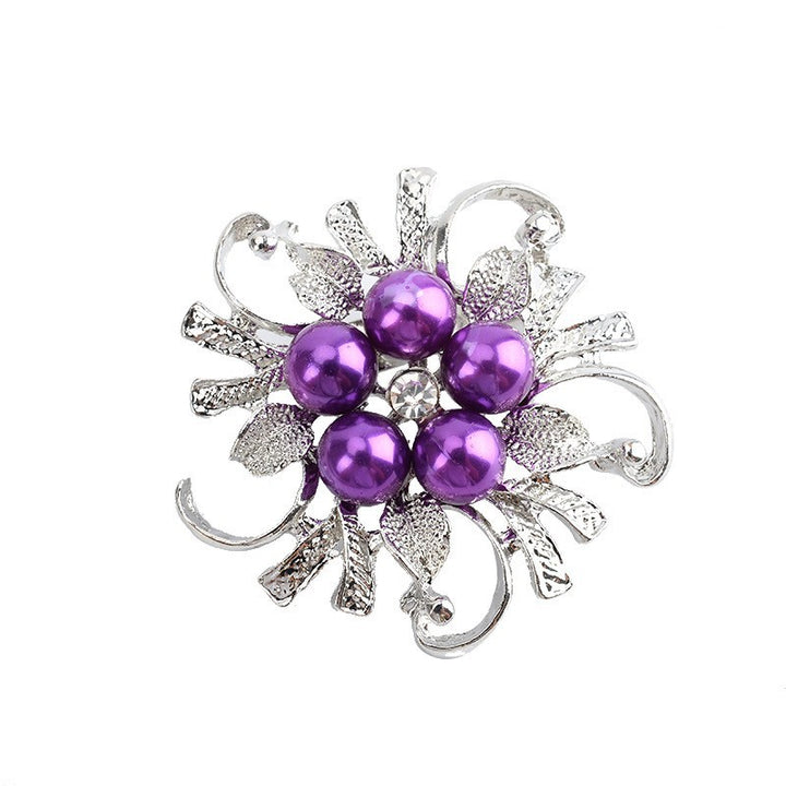 Glamorous brooch with pearl set Stornfield