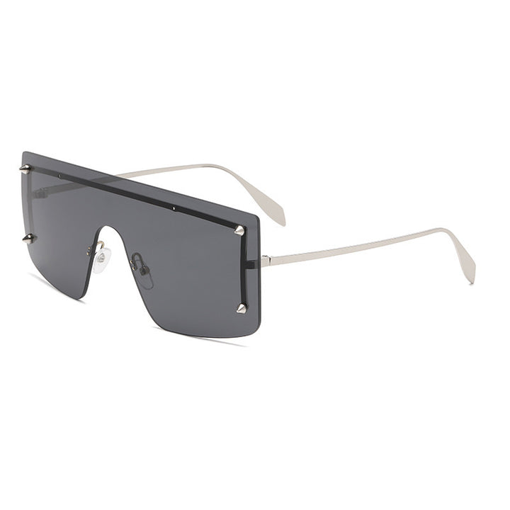 Women oversized sunglasses with modern frame and UV protection Stornfield