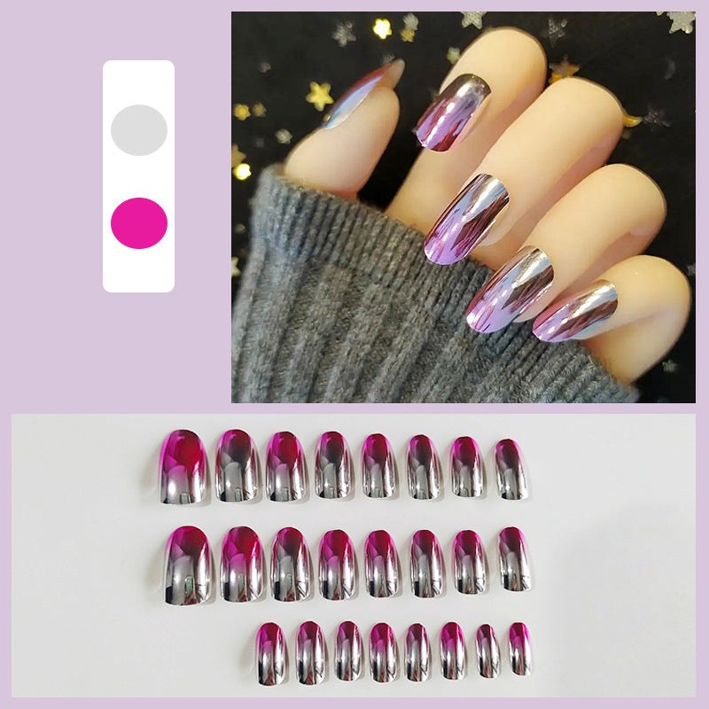 Creative artificial nails in modern gradient design Stornfield