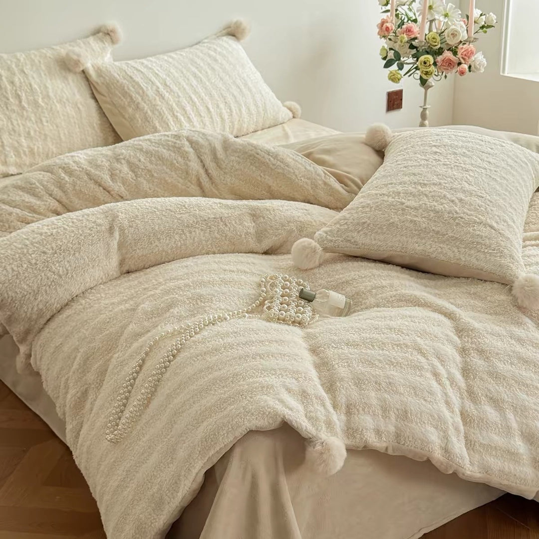 Luxury Faux-Sherpa Pom-Pom Duvet Cover Set