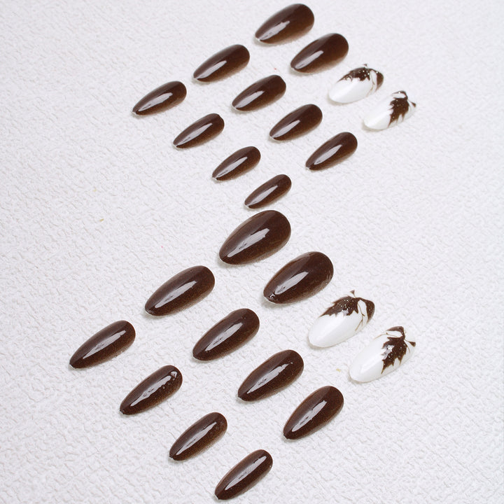 Artistic Leaf-Designed Press-On Nails Stornfield