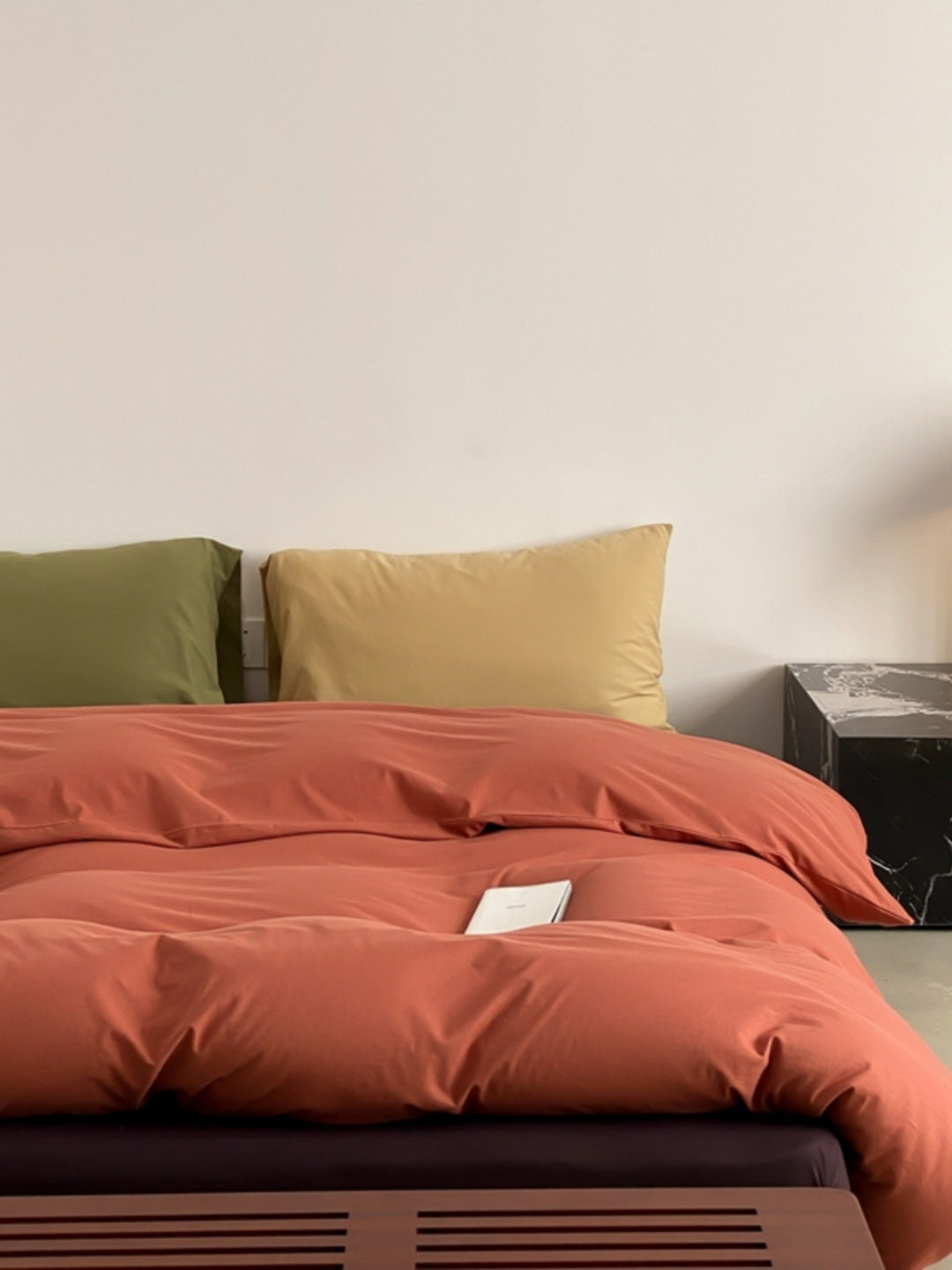Bedding set made of soft cotton microfiber with quilted comforter