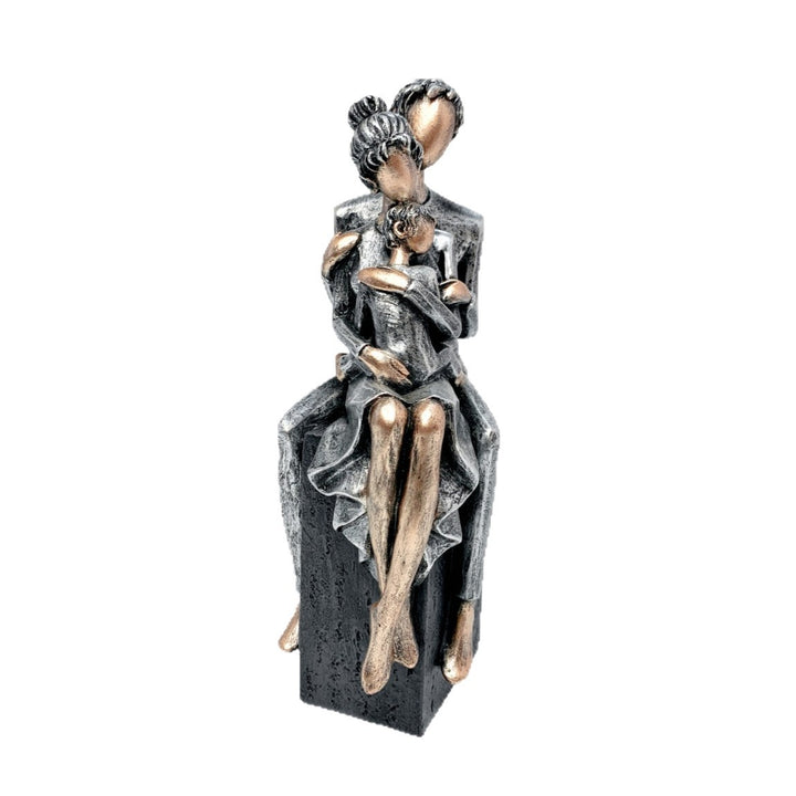 Elegant sculpture of a romantic couple Stornfield