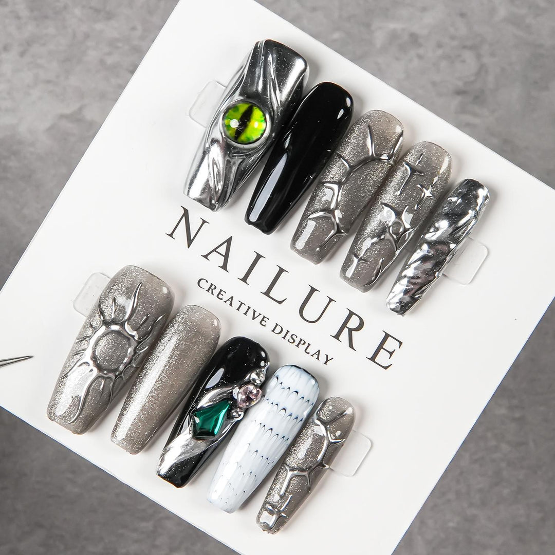 Creative Art Press-On Nail Set with Unique Textures